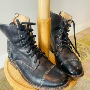 Bed Stu Black Leather Lace-Up Combat Boots Size 8 Goodyear Welt